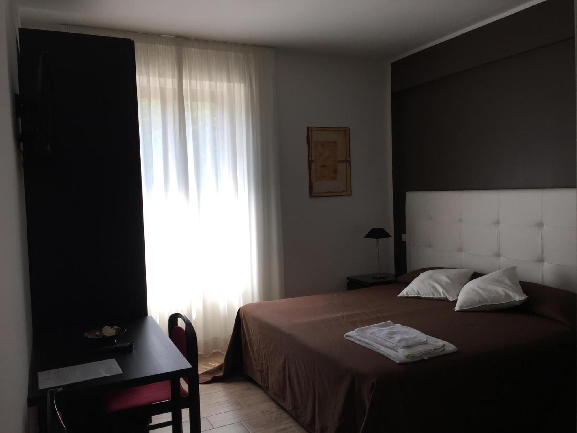 Itaka Bed and Breakfast LʼAquila Exteriör bild